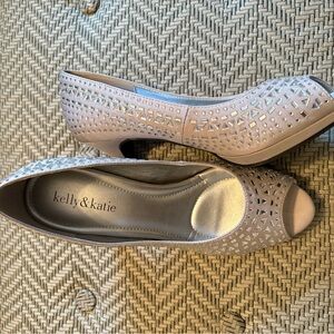 Kelly & Katie Women's Champagne Peep Toe Heels